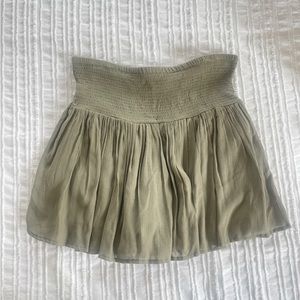 NEW, Olive Green, Mini Ruffle Skort/Skirt, Stretch Waist, Size XL